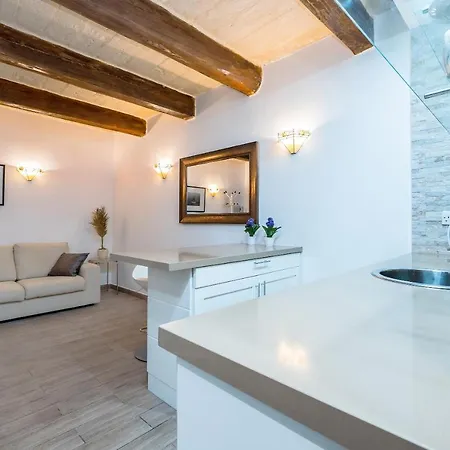 Valletta Main Street Apartment Deluxe Exterior photo